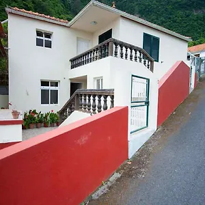 https://casa-reis.madeira-islandshotels.com